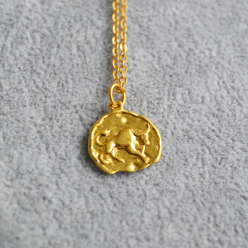 Niche Retro Golden Constellation Embossed Pattern Necklaces