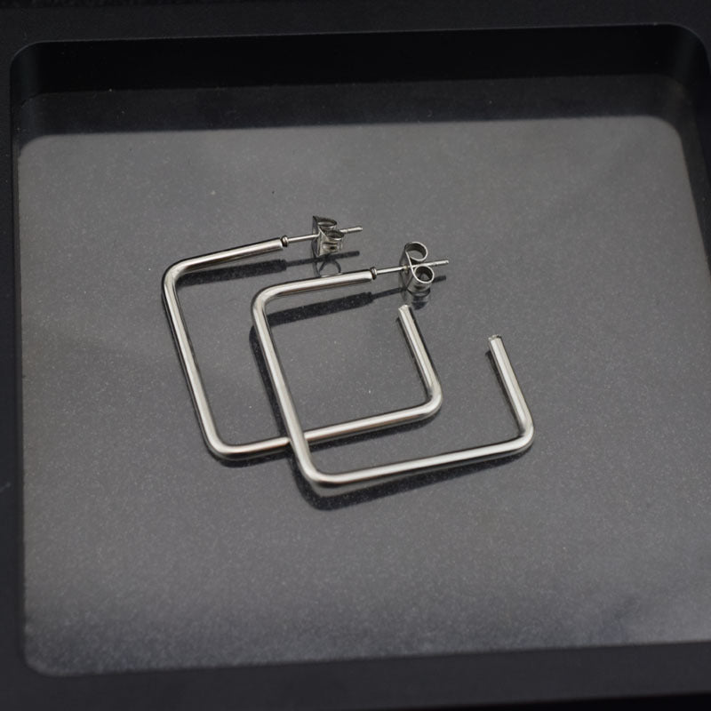 Love Five-star Square Ear Cold Wind Rings
