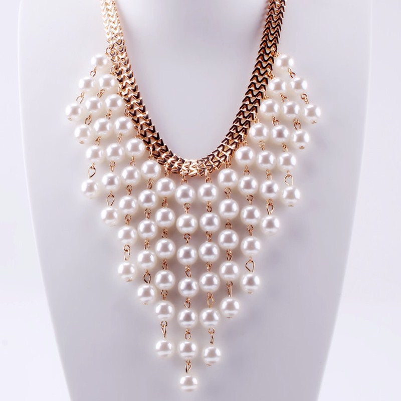 Women's Graceful Fashionable Pearl Tassel Exaggerating Collarbone Necklaces