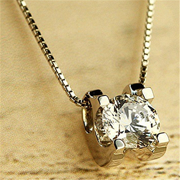 Women's Inlaid Zircon Short Clavicle Fashion Crystal Pendants