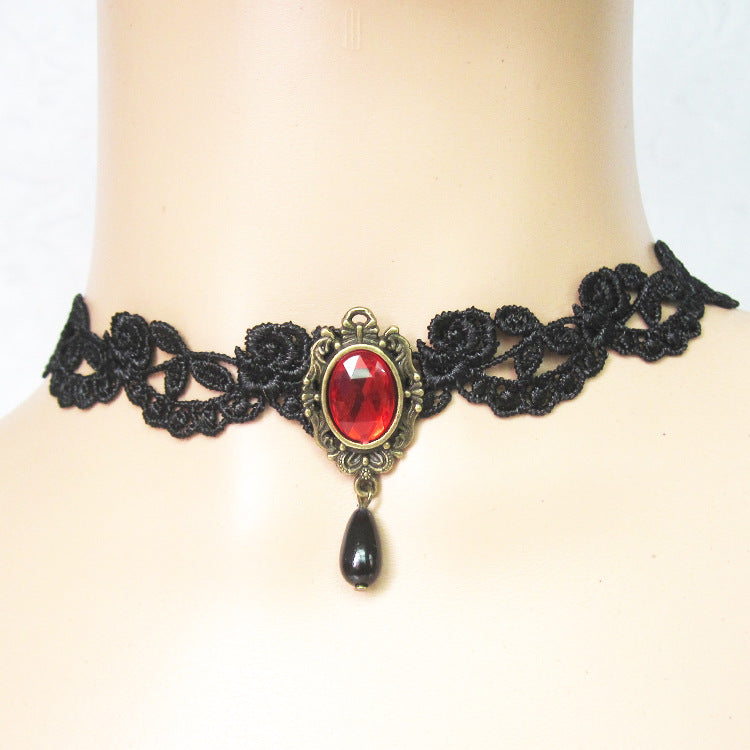 Black Lace Vintage Red Crystal Short Necklaces