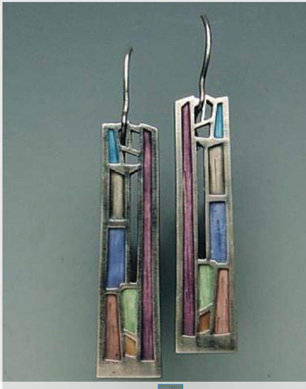 Classy Women's He Cheng Personality Fashion Earrings