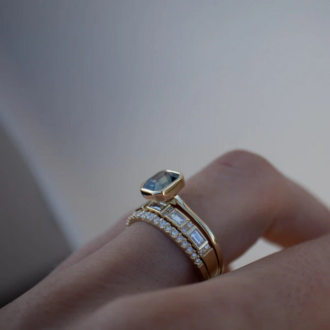 Style Ladies Three-piece Gold-plated Inlaid Sea Blue Crystal Clothing Ring