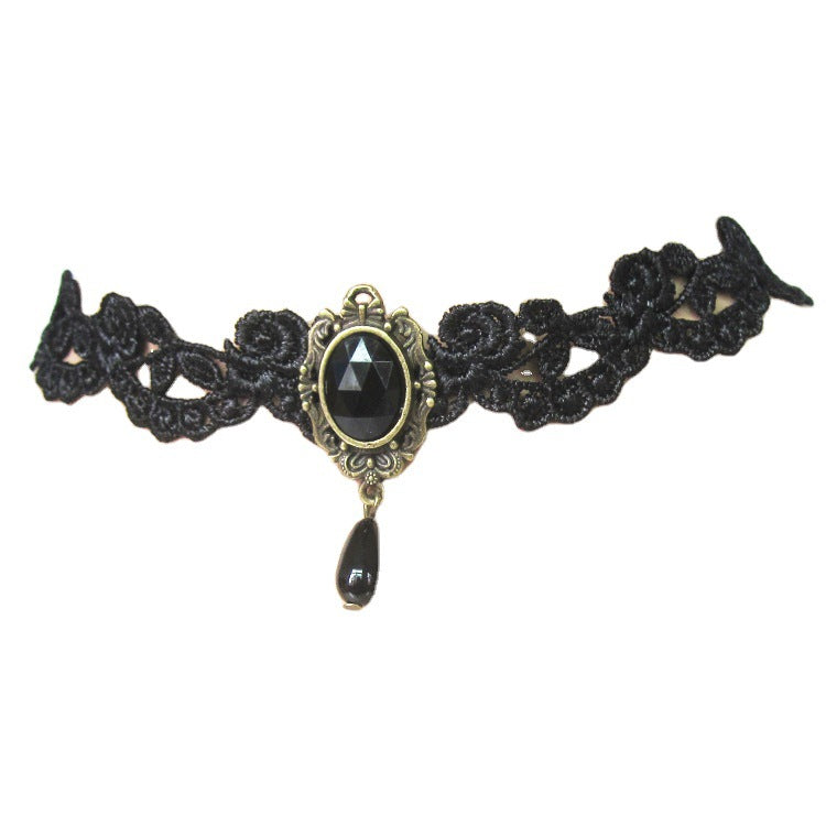 Black Lace Vintage Red Crystal Short Necklaces