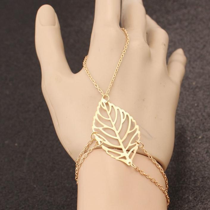 One Leaf Alloy Mori Style Simple Bracelet
