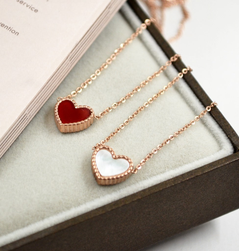 Love Female Red Black Face Rose Gold Simple Pendants