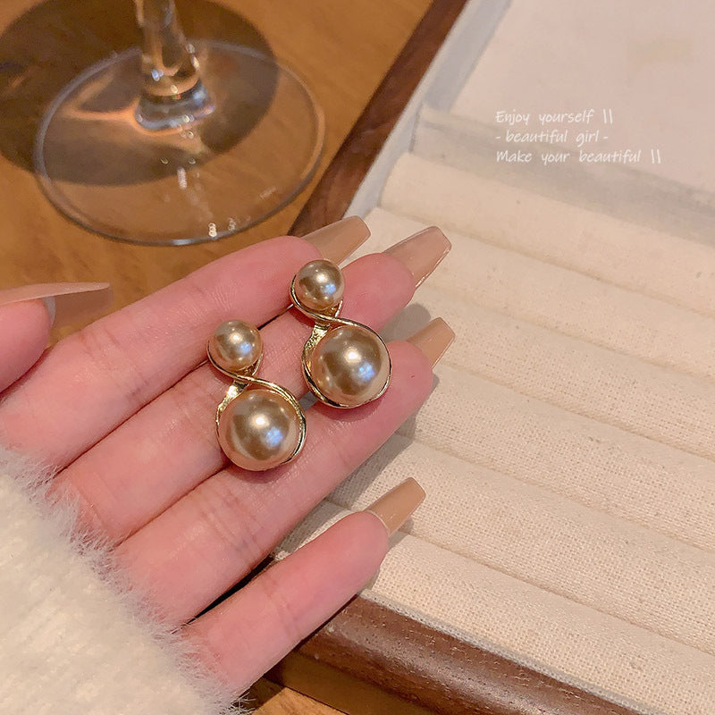 Women's Luxury All Match Pearl Fashion Refined Earrings