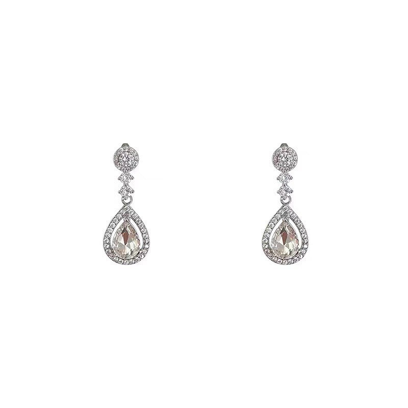 Refined Zircon Drop-shaped Female Light Luxury Minority Stud Earrings