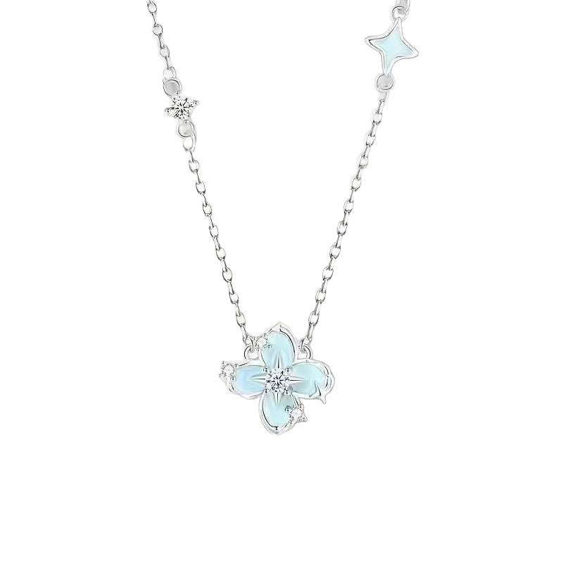 Women's Star Clover Light Luxury Minority Gifts For Girlfriend Clavicle Necklace