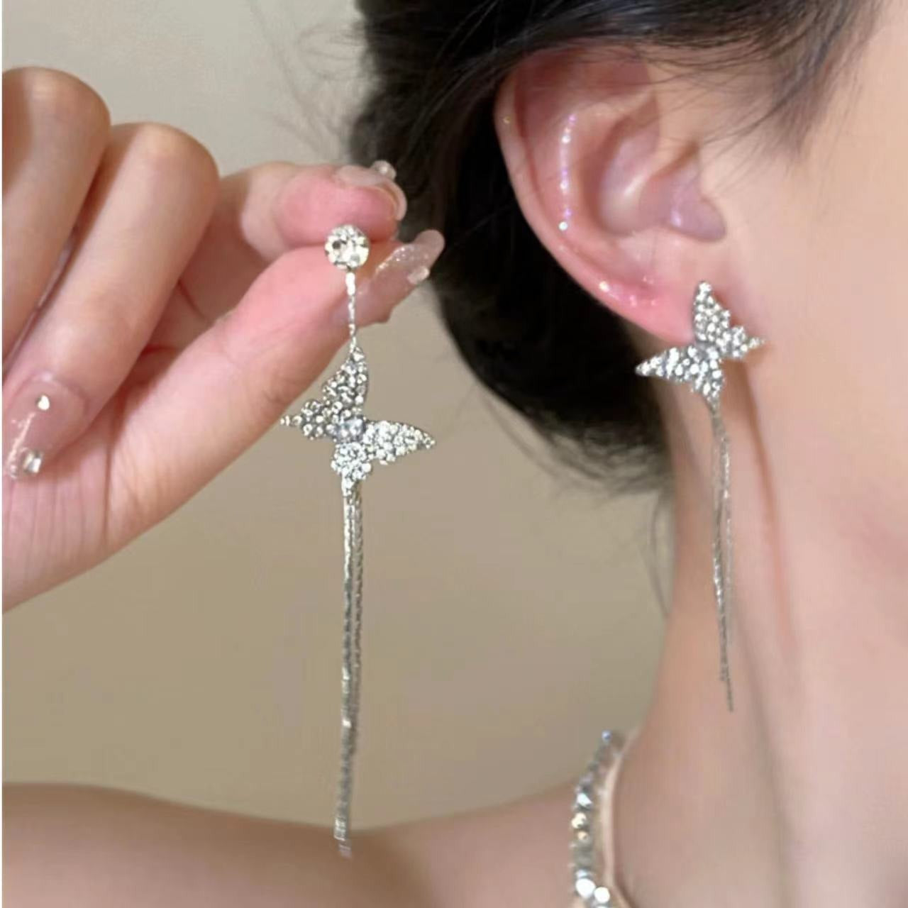 Light Luxury Minority Bow Pearl Graceful Long Earrings