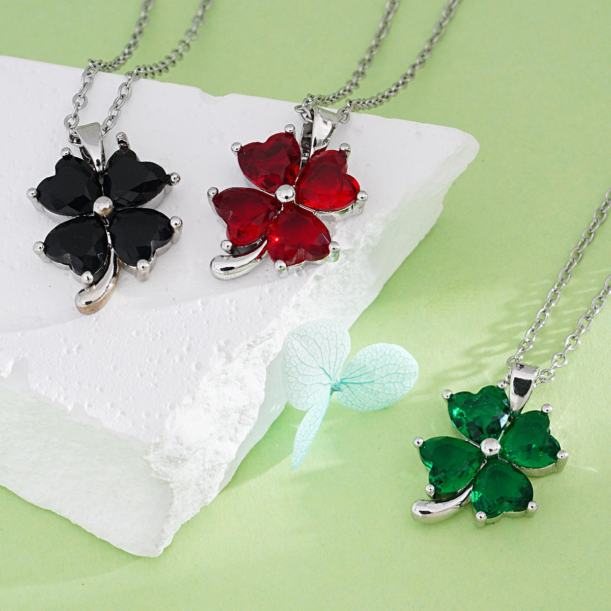 Women's Temperament Wild Titanium Steel Clavicle Chain Necklaces