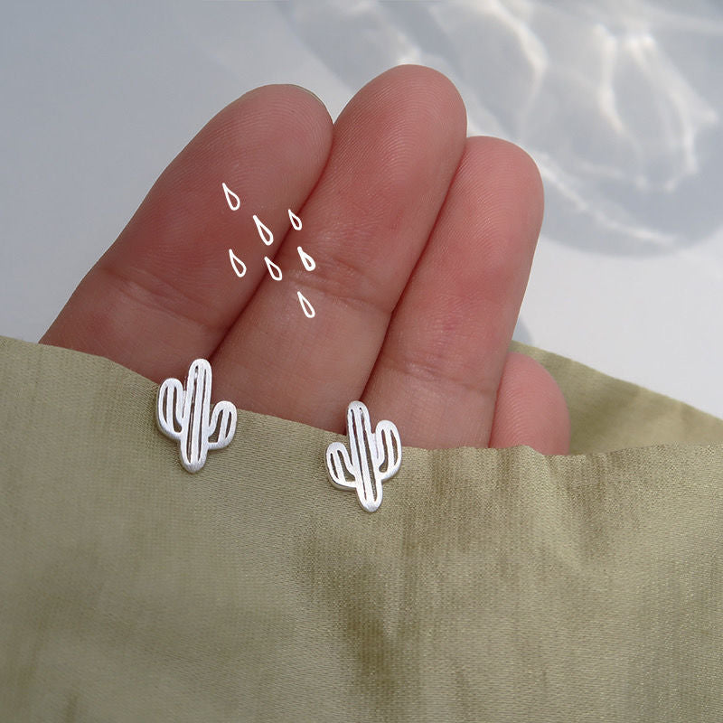 Women's Sterling Sier Simple Petite Niche Design Earrings