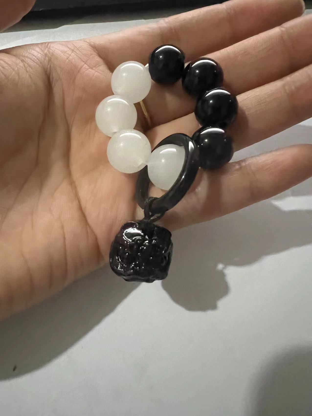 Turquoise Pliable Temperament Hand-held Ascetic Obsidian Lion Chinese Bracelets