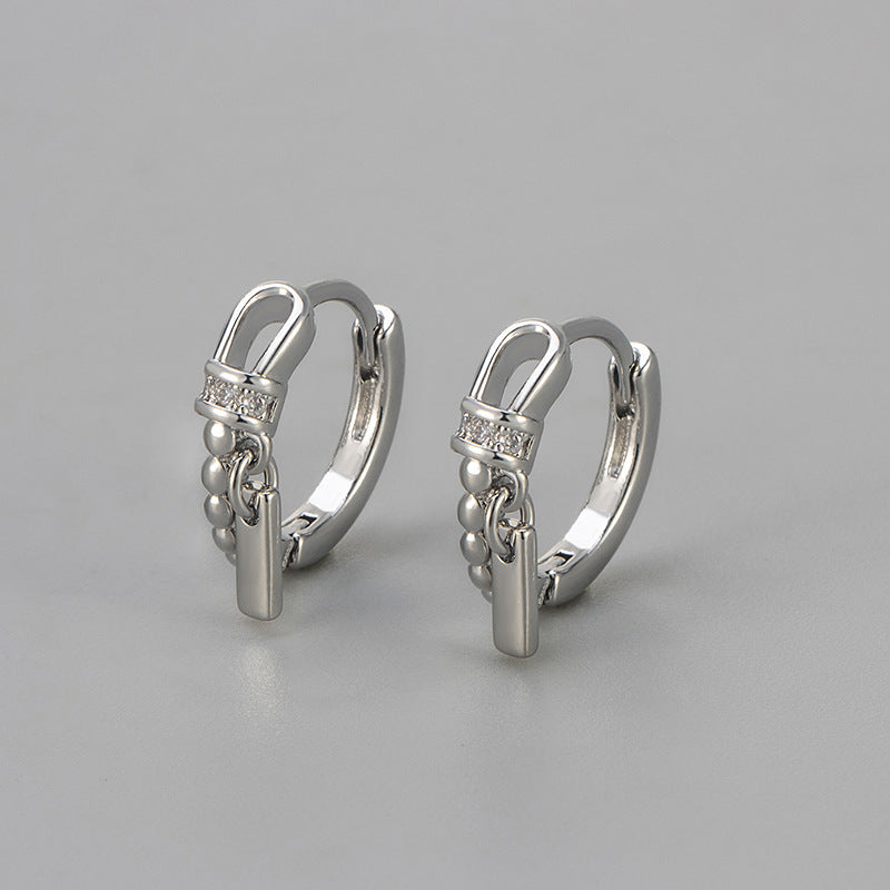 Women's Small Square Niche Design Refined Grace Ear Buckle