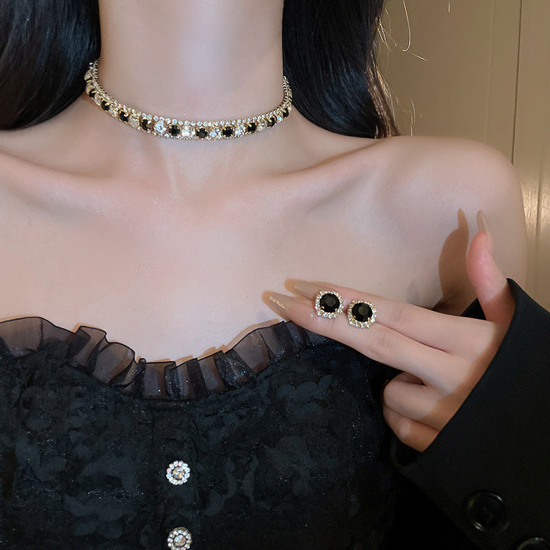 Women's High-grade Accessories Clavicle Chain Super Shiny Necklaces