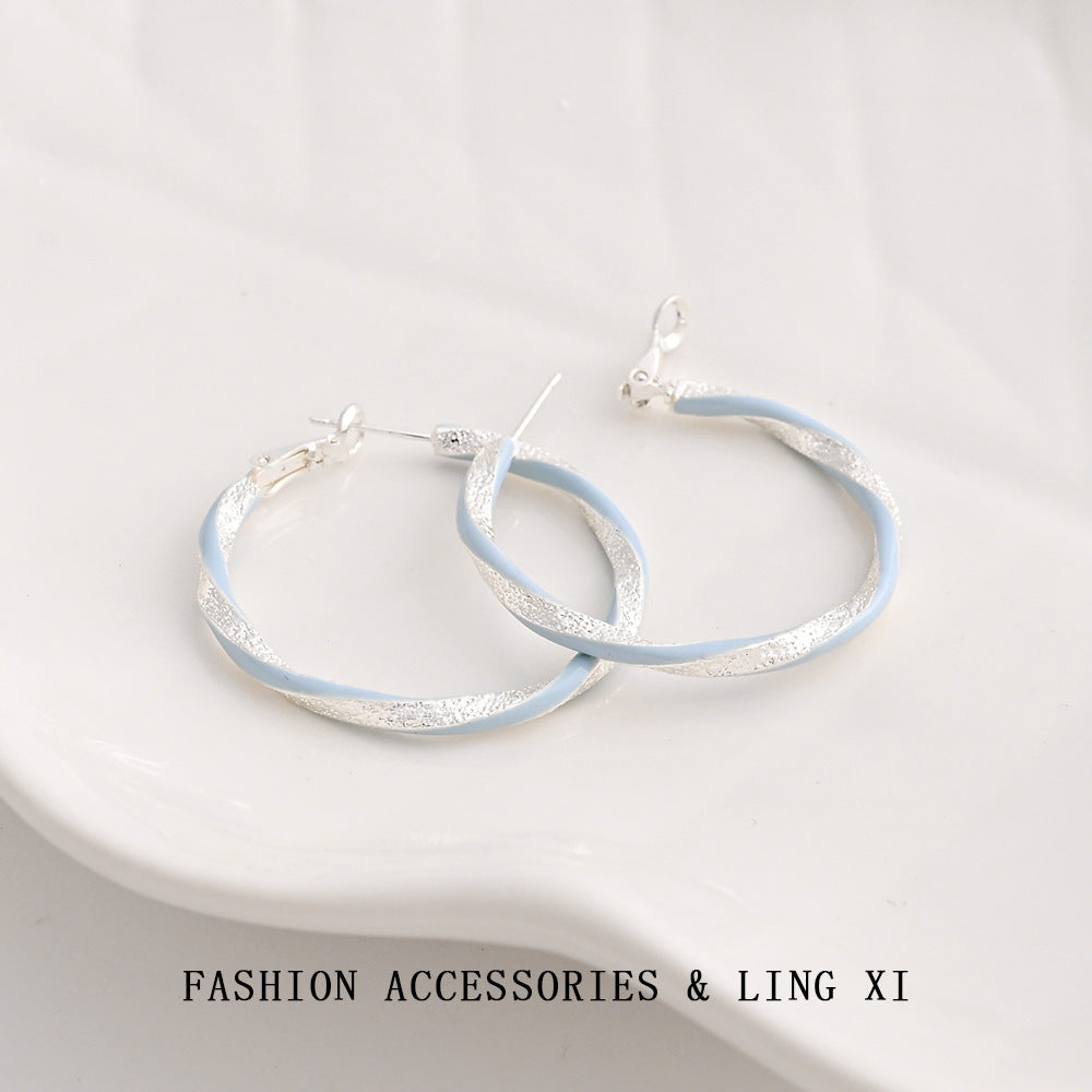 Geometric Circle Winding Personalized Golden Minority Fashion Ear Affordable Luxury Earrings