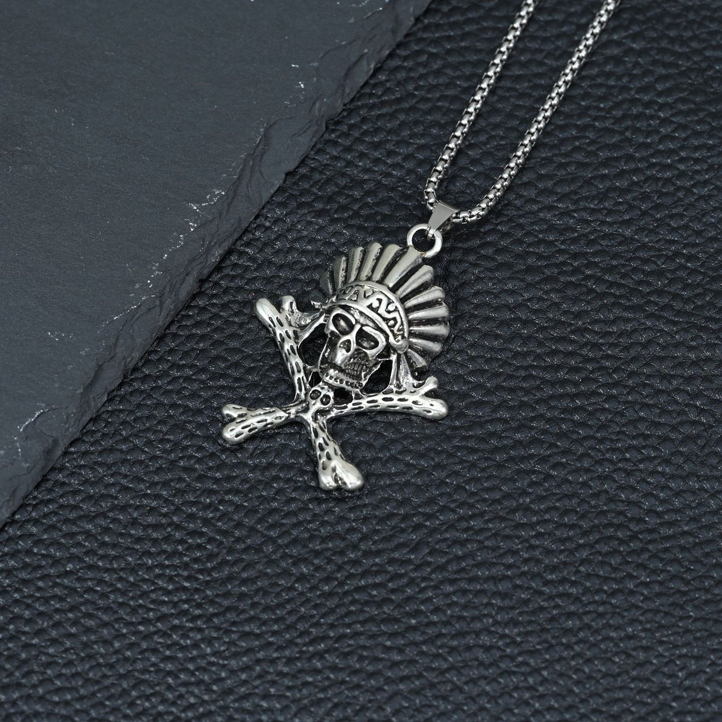 Men's Steel Hip Hop Vintage Indian Skull Halloween Necklaces