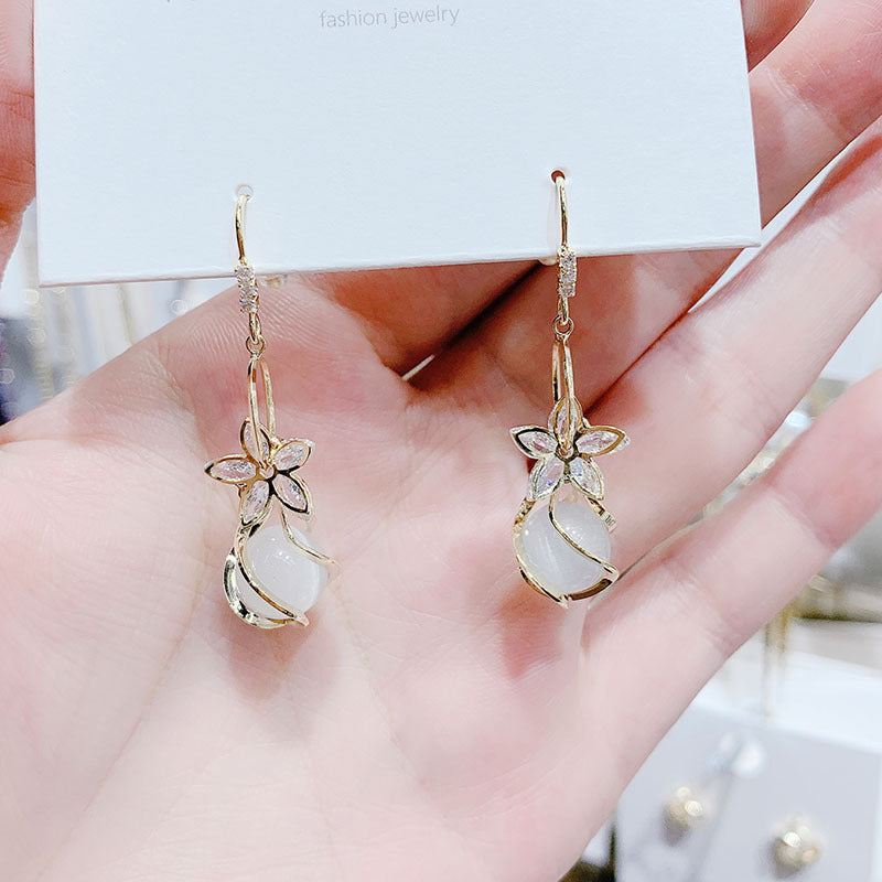 Five Petal Flower Opal Personalized Fashionable Eardrops Earrings