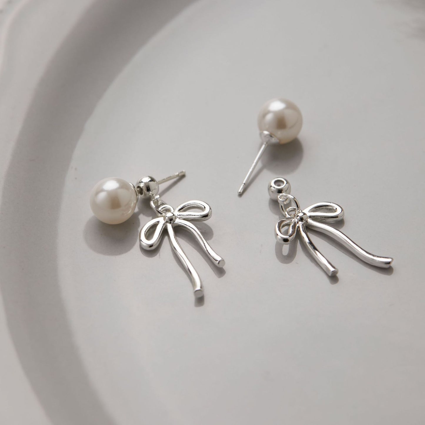 Pearl Bow Ear Clip Without Pierced Ears Super Graceful Earrings