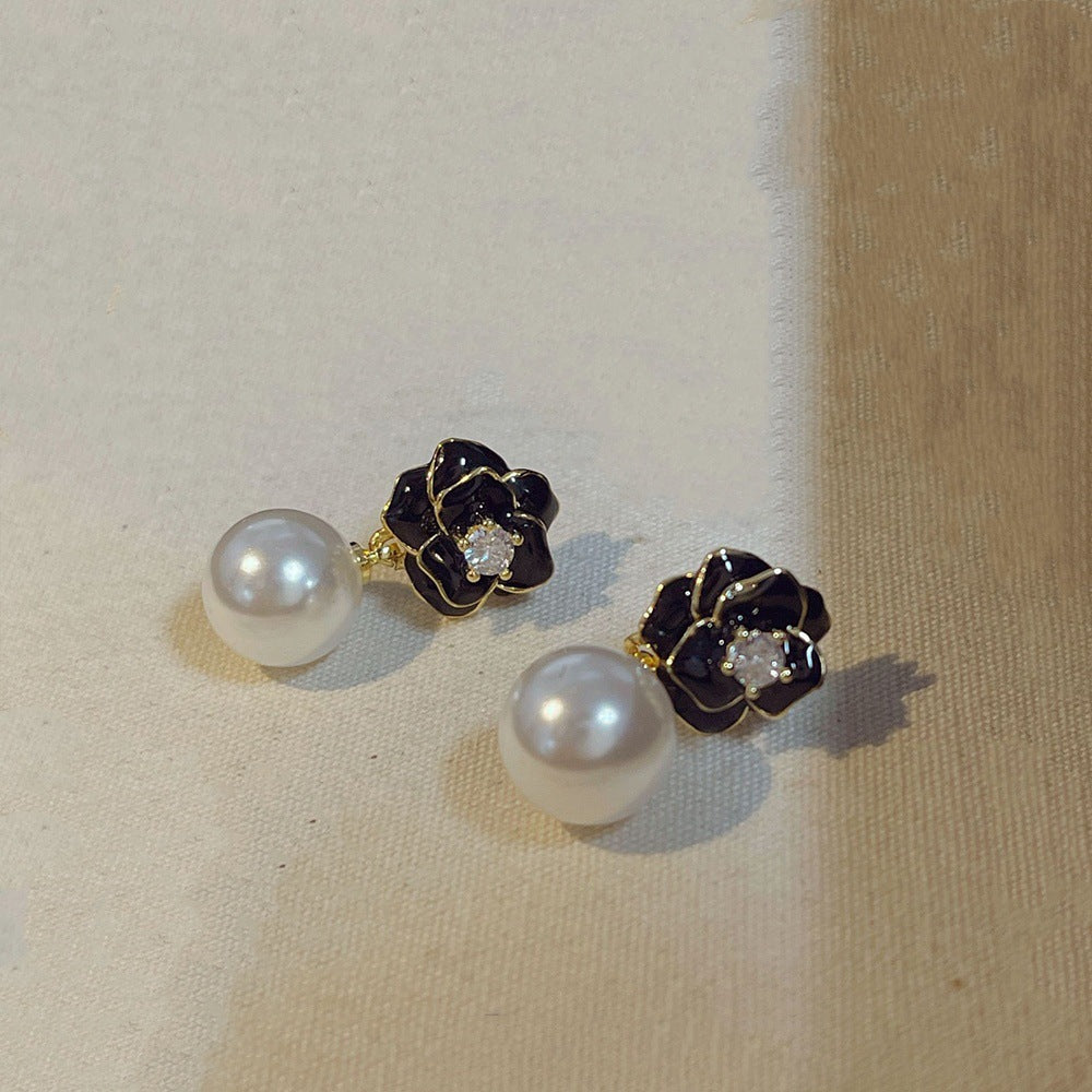 Women's Camellia Imitation Pearl Chinese Style Niche Earrings
