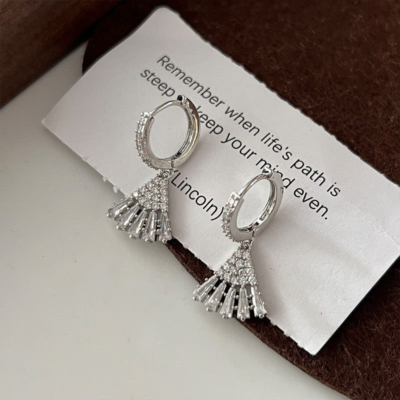 Circle Niche Design High-grade Cold Style Earrings