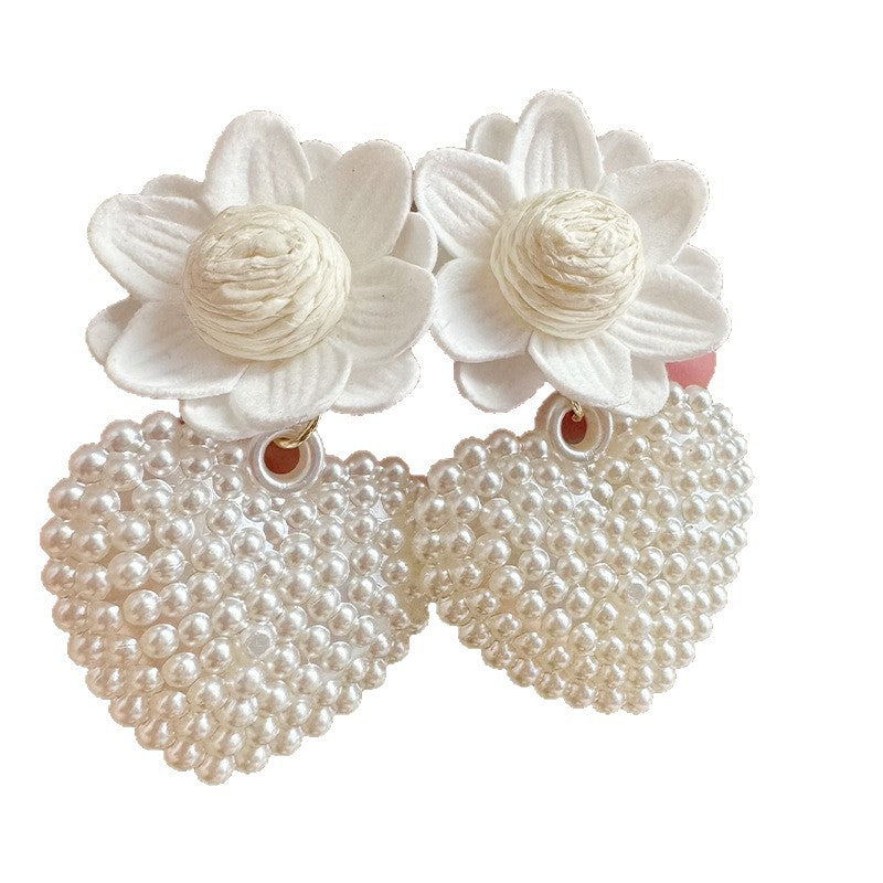 Style Gentle Smart Versatile Elegant White Flower Earrings
