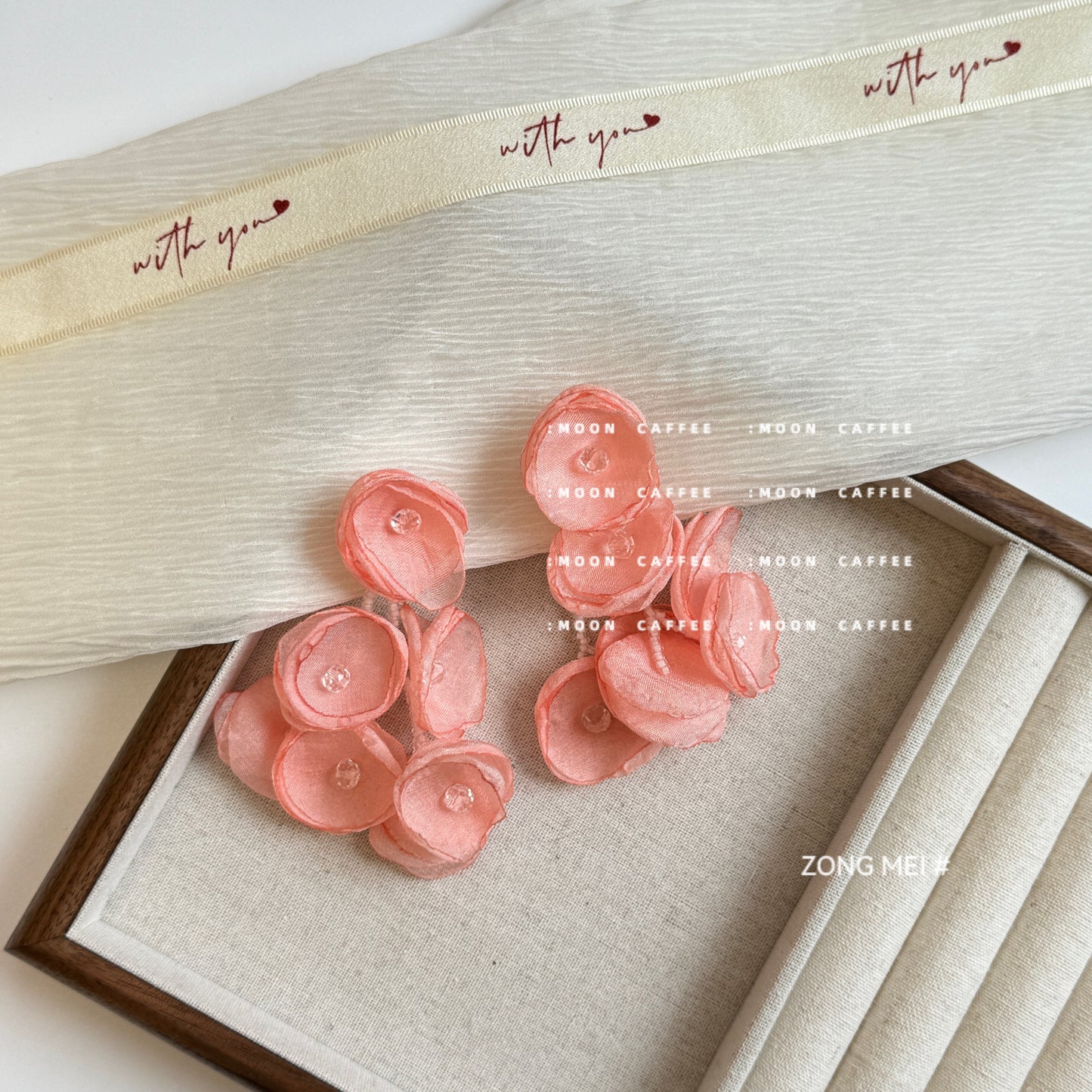 Style Flowers Gentle Vacation Mesh Petal Female Fresh Eye-catching Earrings