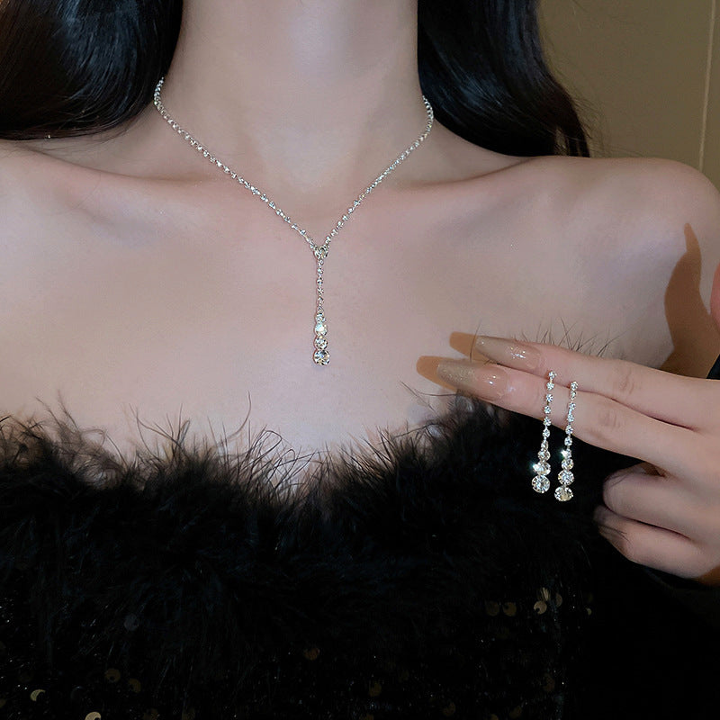 Women's High-grade Accessories Clavicle Chain Super Shiny Necklaces