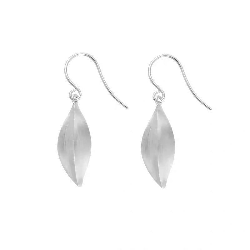 Simple Compact Brushed Wood Fruit Female Carambola Earrings