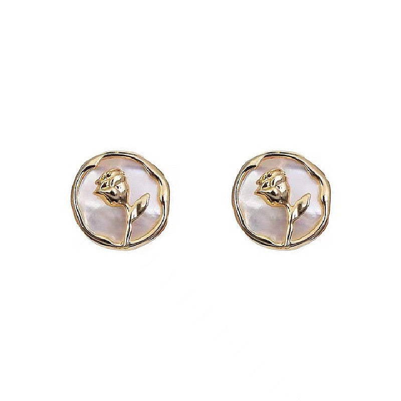 Women's Luxury Fashion Sweet Flower Temperament Wild Delicate Earrings