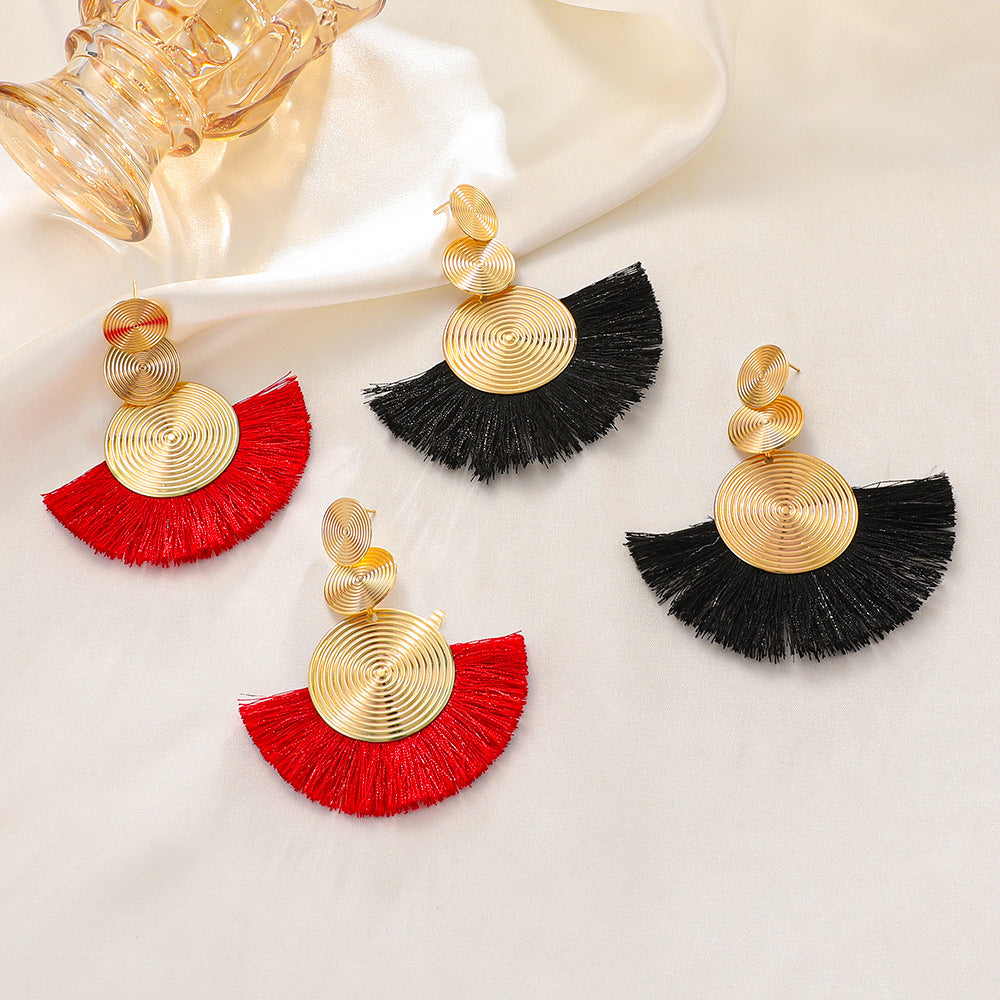 Women's Style Exaggerated Alloy Circle Tassel Temperament Earrings