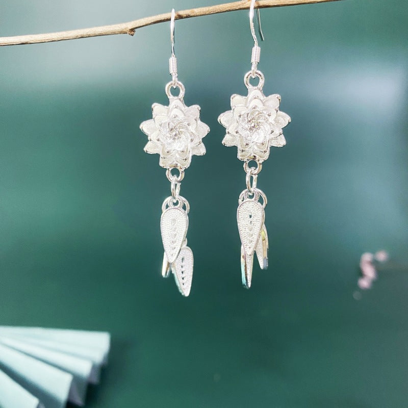 Flower Style Temperamental Long Eardrops Tassel Earrings