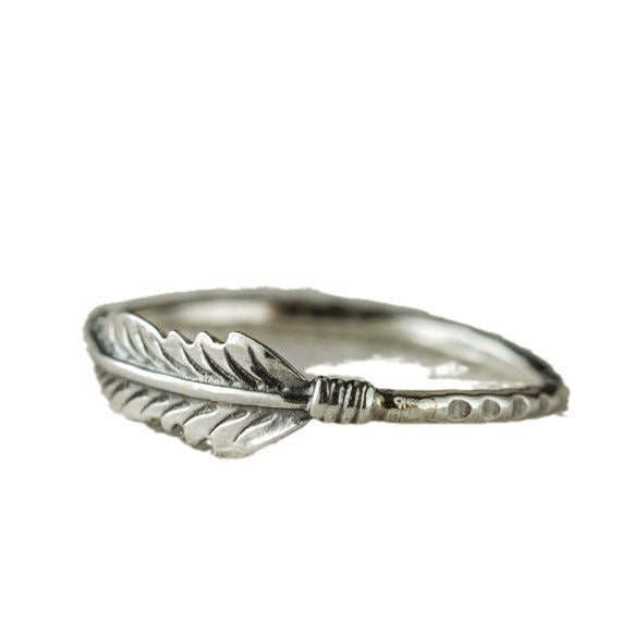 Trendy Durable Retro Feather Simple Old Rings
