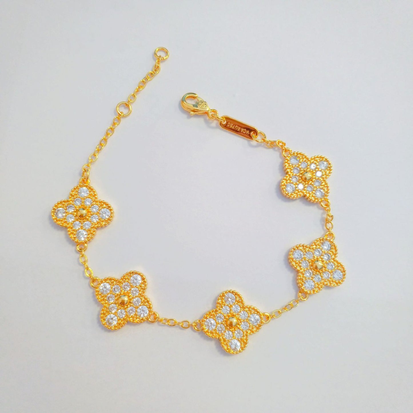 Vietnam Placer Gold Four-leaf Clover Female Simulation Brass Gold-plated Pork Bracelet