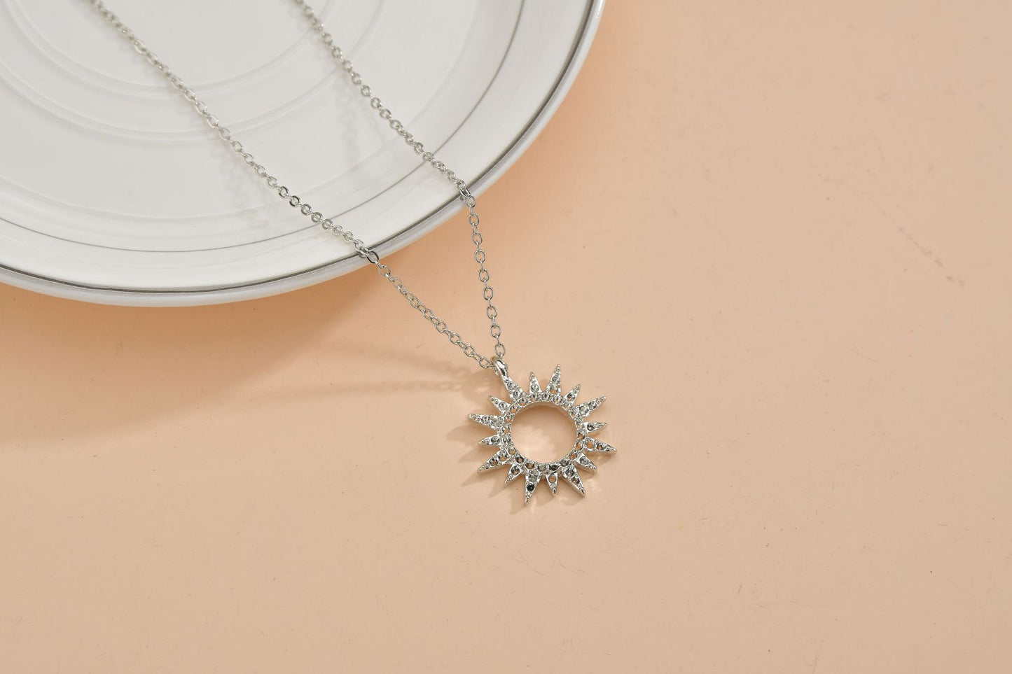 Women's Fashion Alloy For Vintage Sunflower Clavicle Necklaces