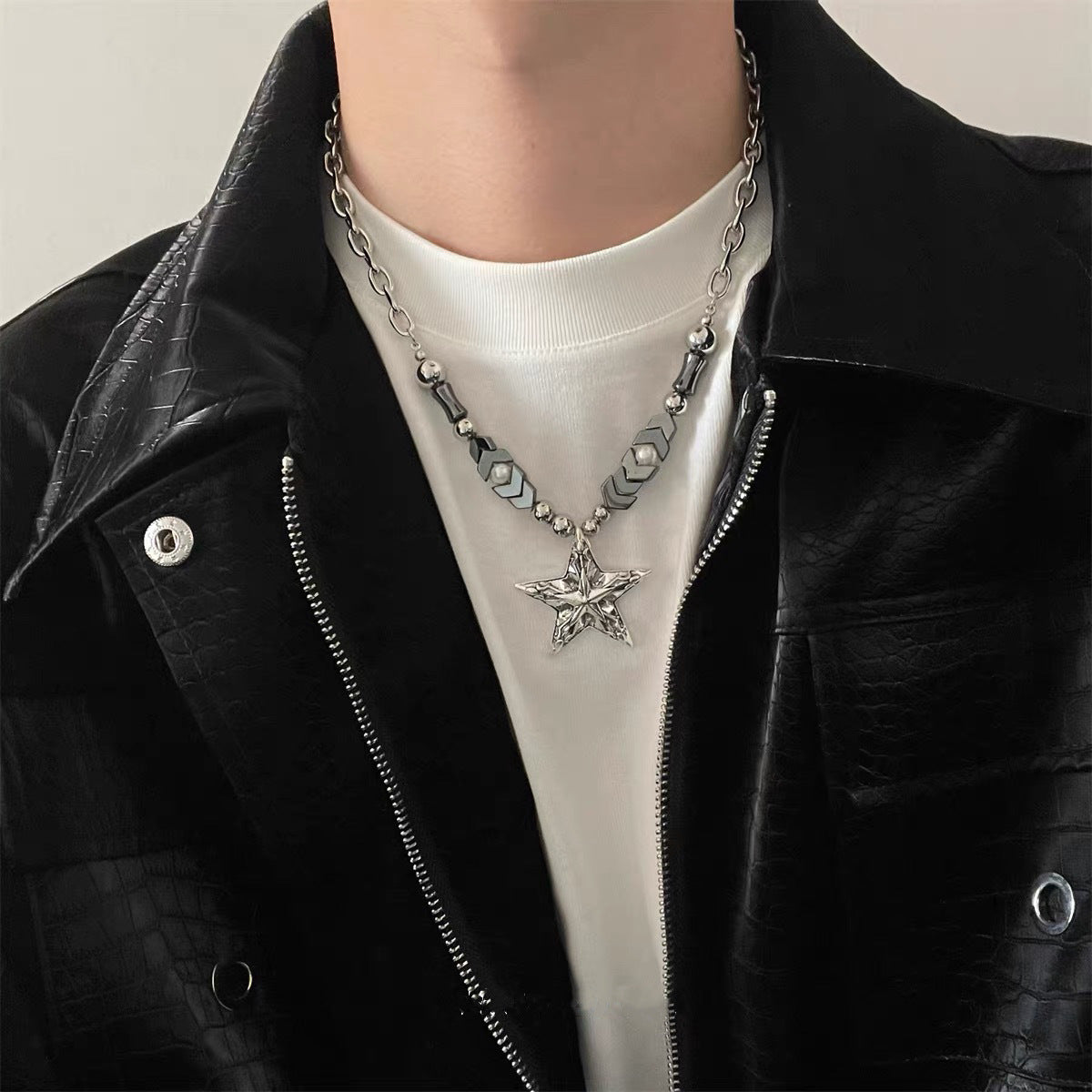 Onyx Stars Street Boys Design High-grade Clavicle Necklaces
