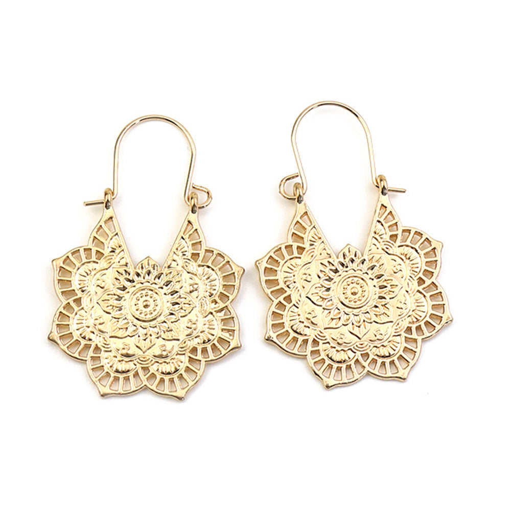 National Style Vintage Bohemian Hollow Heart Rings