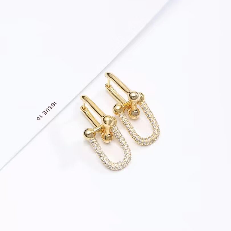 U-shaped Vachette Clasp Micro Inlaid Zircon Earrings
