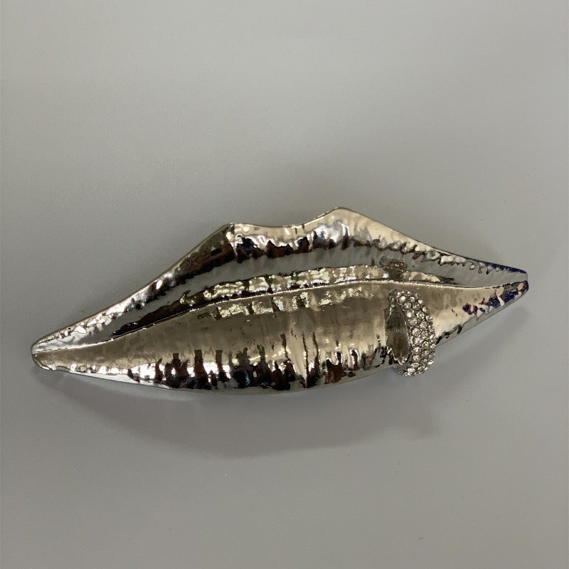 Women's Retro Unique Personality Big Lips Exaggerated Fashion Ring