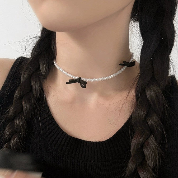 Women's Pearl High-grade Temperament Wild Sweater Chain Necklaces