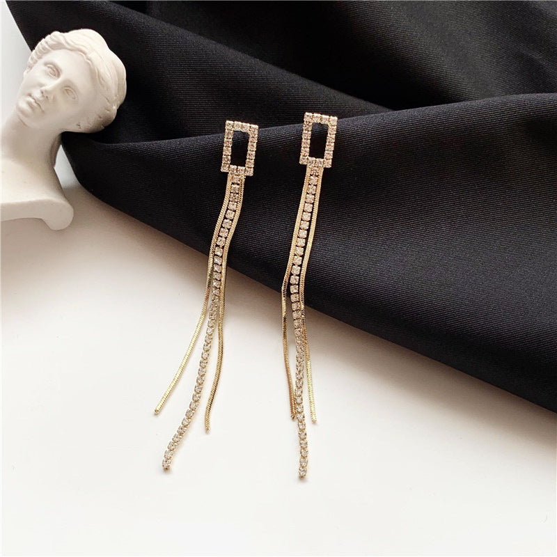 Women's Sier Light Luxury Long Tassel Exaggerated Earrings