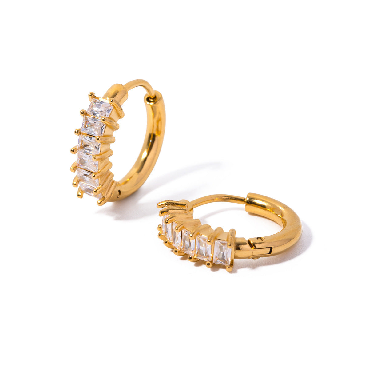 Retro Simple Fashion Commute Gold Stainless Steel Zircon Inlaid Eardrop Earrings