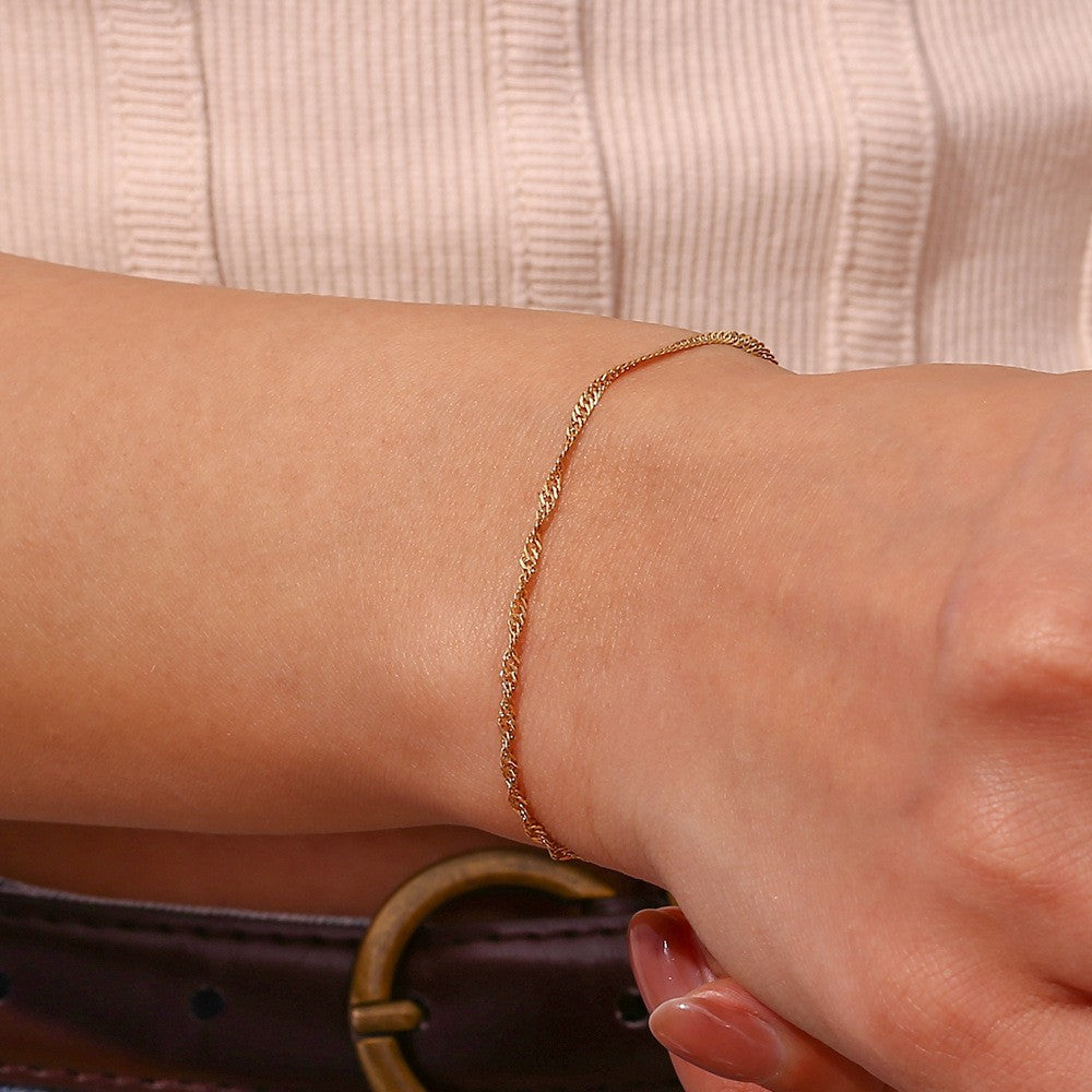 Women's Minimalist Choker Simple Water Wave Chain Necklaces
