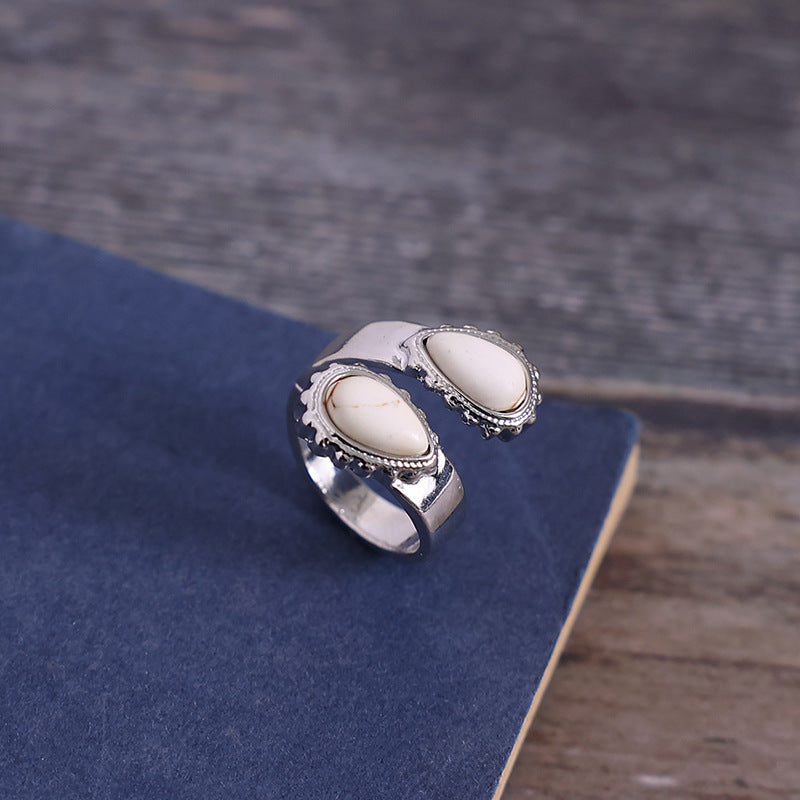 Vintage Goose Egg Drop-shaped Turquoise Open Rings