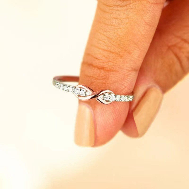 Women's Lucky Inlaid Zirconium Fashion Simple Single Rings