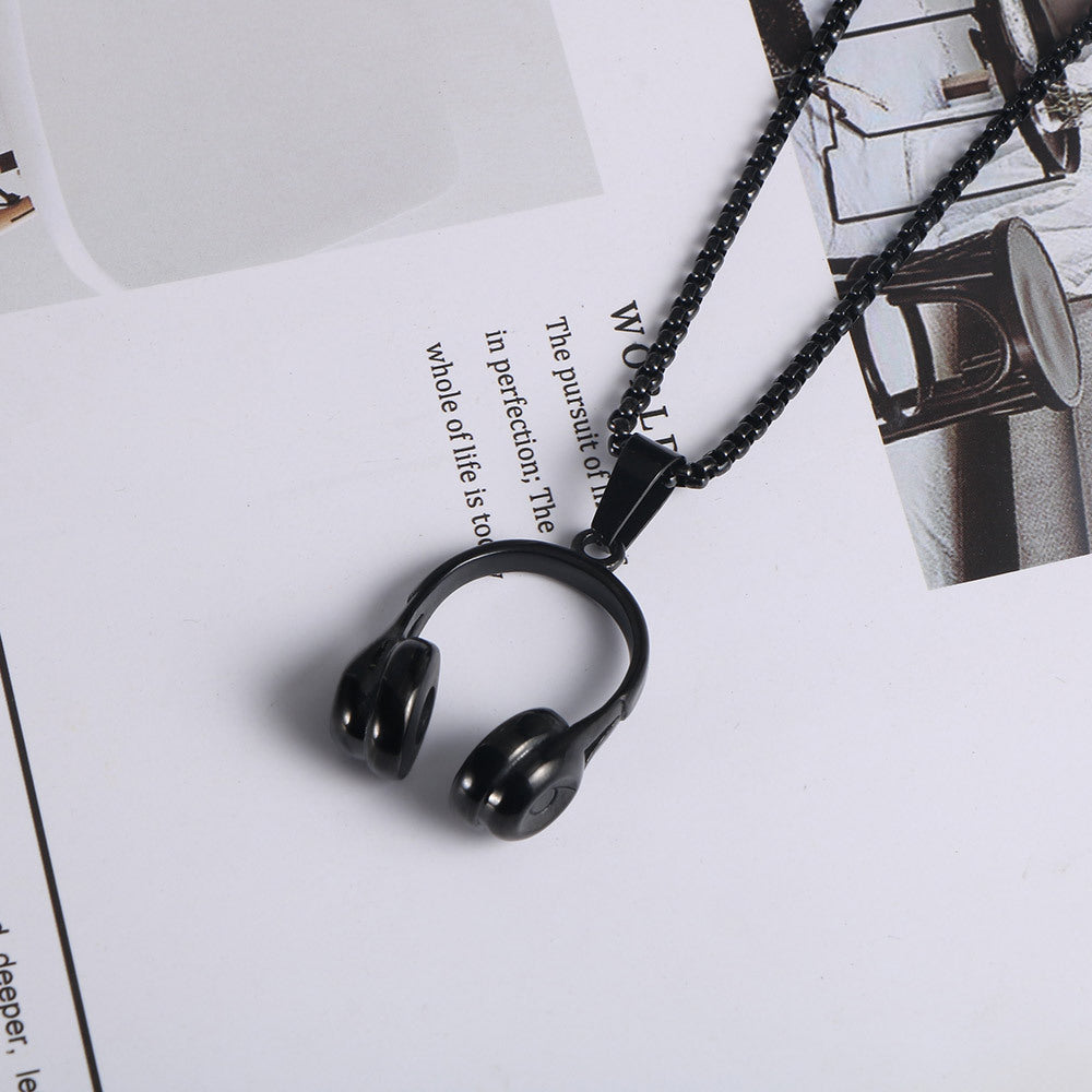 Men's Ornament Fashion Simple Music Headset Titanium Pendants