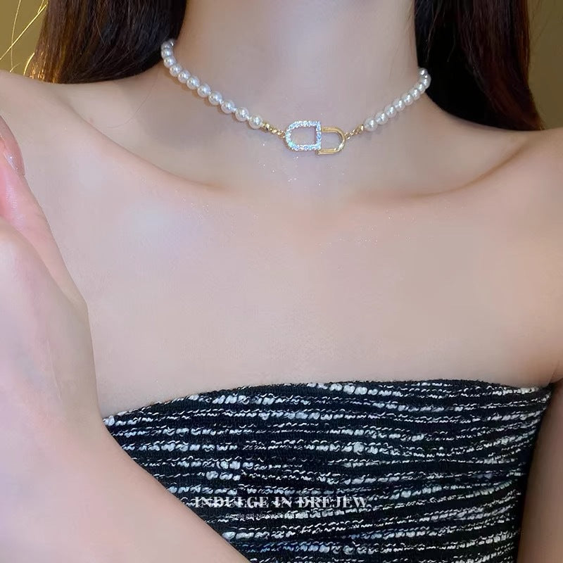 Light Luxury Bow Pearl High-grade Design Necklaces