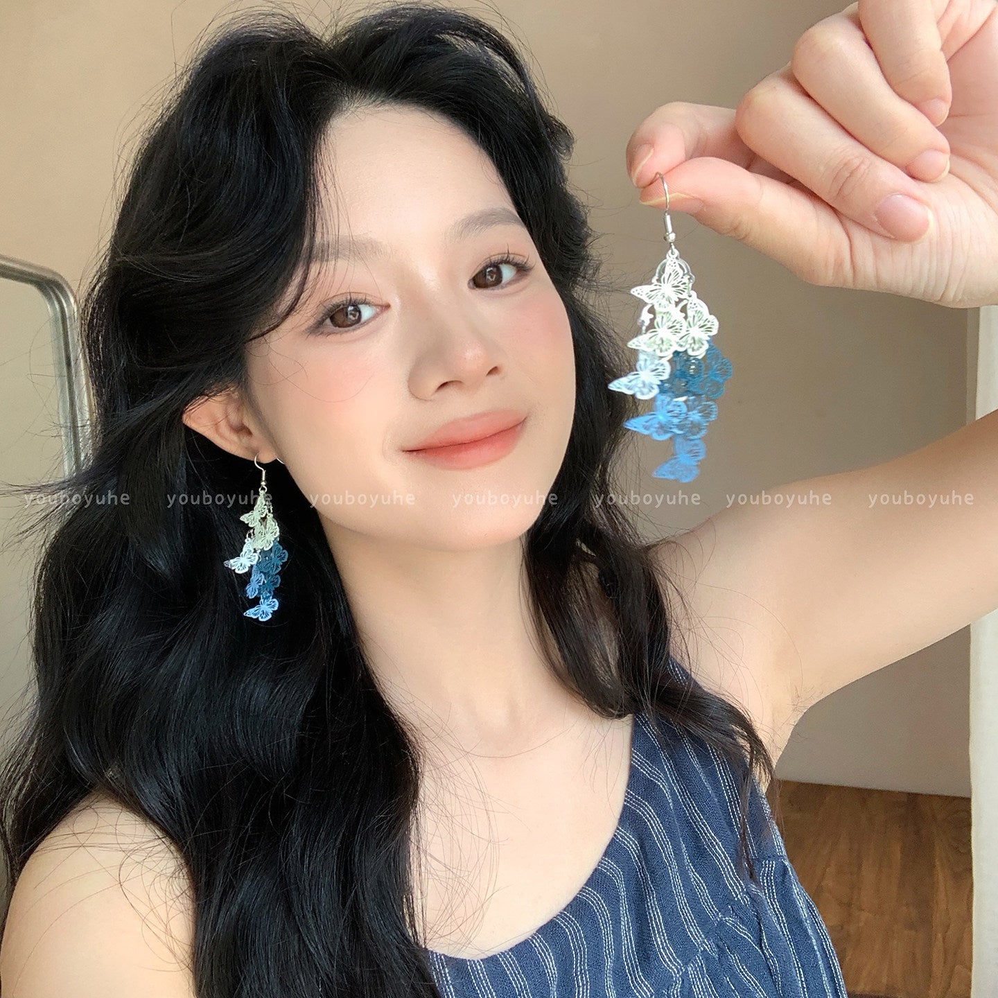 Women's Super Fairy Hollow Out Butterfly Tassel Light Earrings