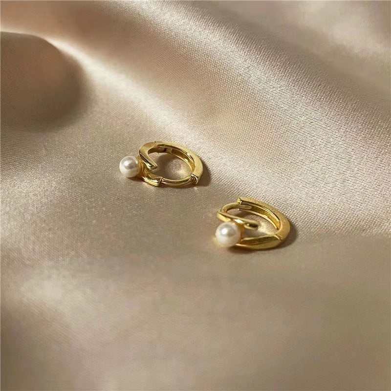 Women's Daily Simple Knock Wearable While Sleeping Personality Earrings