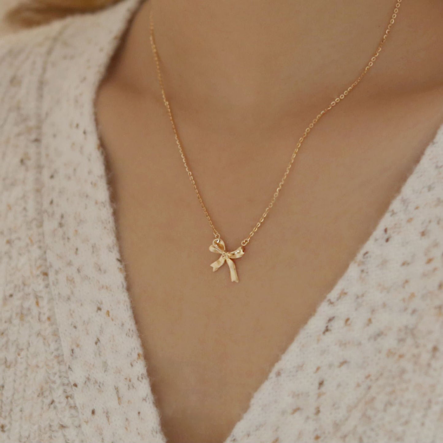 Women's Bow Sterling Sier Gold-plated Graceful Niche Necklaces